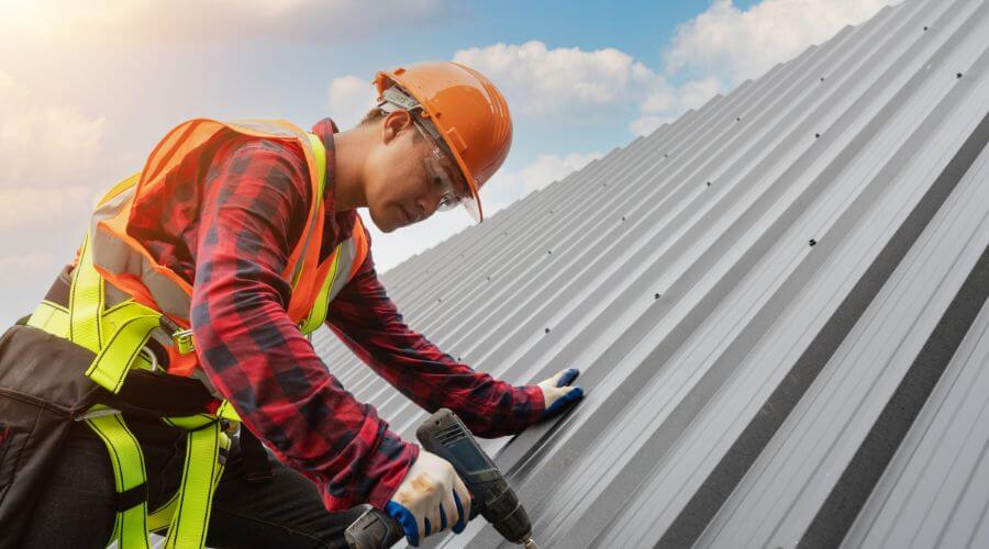 Professional Emergency Roof Repairs services in Reeves, LA